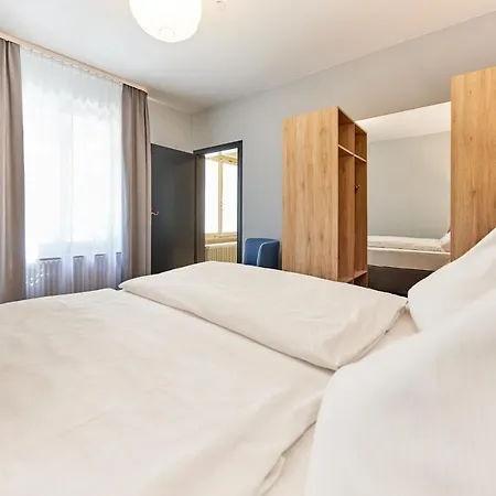 Hotel Zum Roten Baeren